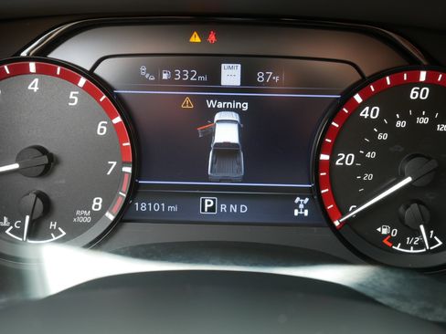 Certified 2023 Nissan Frontier PRO-4X w/ Technology Package AWD/4WD image 21
