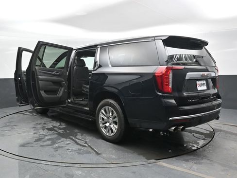 Used 2021 GMC Yukon XL Denali w/ Advanced Technology Package image 55