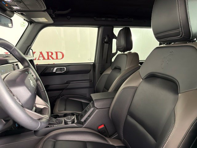Used 2025 Ford Bronco Outer Banks AWD/4WD image 20