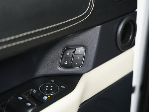 Used 2021 Ford Expedition Platinum image 27