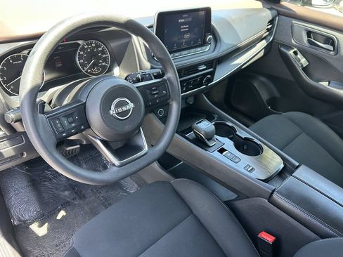 Used 2023 Nissan Rogue S FWD image 26