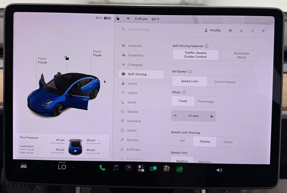 Used 2018 Tesla Model 3 Long Range RWD image 19