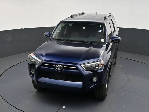 Used 2024 Toyota 4Runner SR5 AWD/4WD image 20