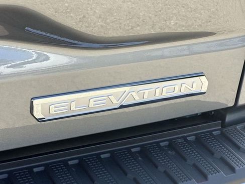 New 2026 GMC Sierra 1500 Elevation image 27