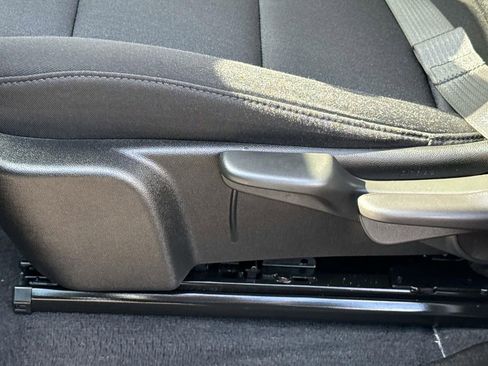 Used 2024 Chevrolet Colorado W/T image 22