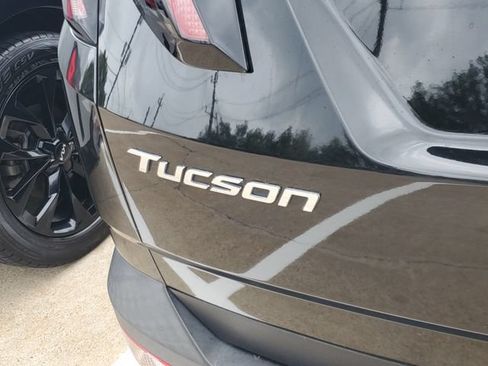 Used 2023 Hyundai Tucson Limited FWD image 5