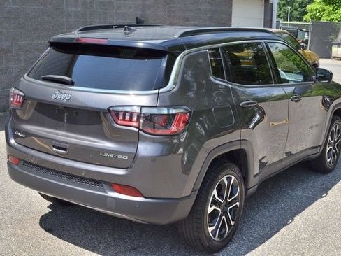 Used 2024 Jeep Compass Limited AWD/4WD image 8
