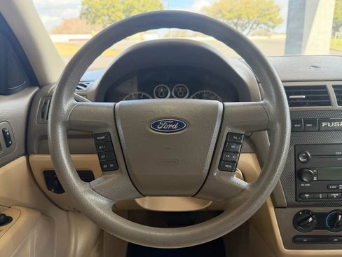 Used 2007 Ford Fusion SE image 10