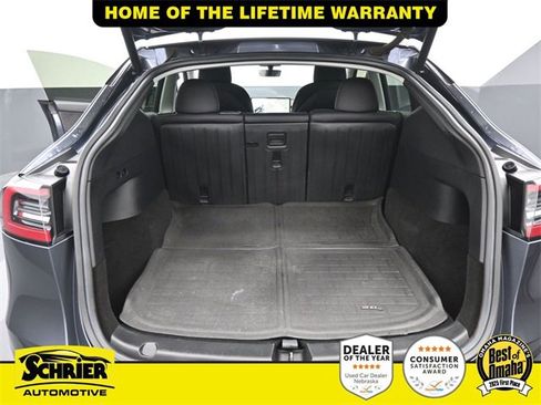 Used 2022 Tesla Model Y Long Range image 39