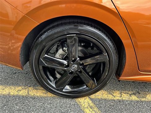 Certified 2024 Nissan Sentra SR w/ SR Premium Package image 12