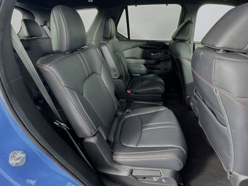 Used 2024 Honda Pilot TrailSport image 28