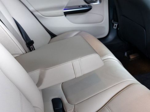 Used 2024 Mercedes-Benz C 300 4MATIC Sedan image 65