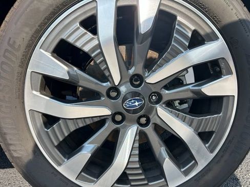 Used 2025 Subaru Forester Touring AWD/4WD image 8