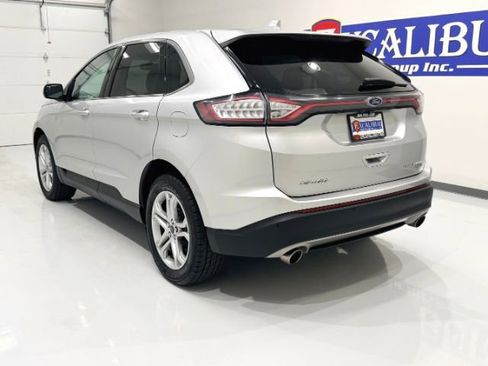 Used 2018 Ford Edge Titanium w/ Technology Package image 8