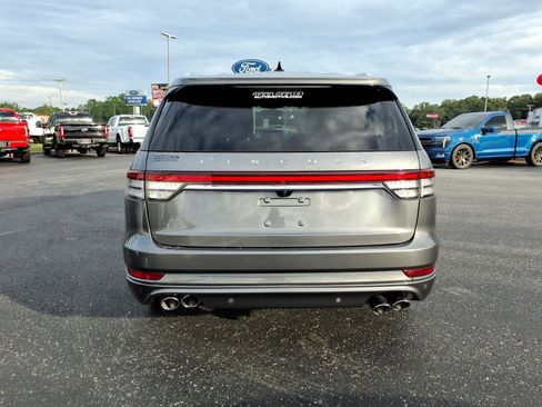 Used 2021 Lincoln Aviator Reserve w/ Equipment Group 208A AWD/4WD image 4