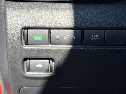 Used 2023 Nissan Sentra SV w/ All-Weather Package image 31