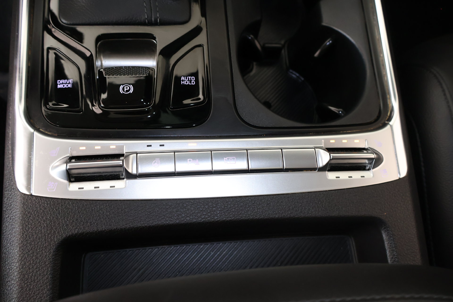 Used 2026 Kia Carnival SX Prestige FWD image 8