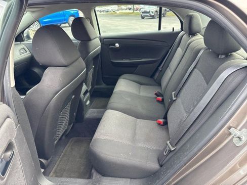 Used 2010 Chevrolet Malibu LT w/ Power Convenience Package image 19