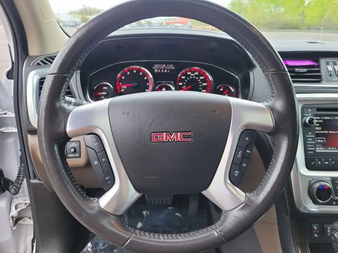 Used 2016 GMC Acadia SLT w/ Premium Edition AWD/4WD image 22