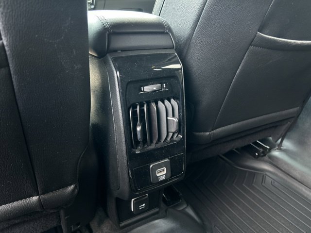 Used 2025 Jeep Compass Limited AWD/4WD image 21