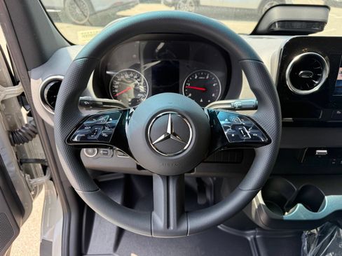 New 2026 Mercedes-Benz Sprinter 2500 image 22