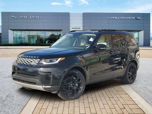 Certified 2025 Land Rover Discovery S AWD/4WD image 1