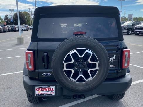 Used 2023 Ford Bronco Outer Banks image 4