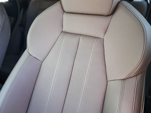 Certified 2025 Audi Q5 Premium AWD/4WD image 28