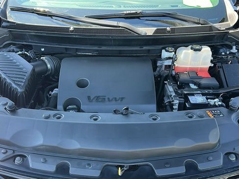 Used 2023 Buick Enclave Essence w/ LPO, Floor Liner Package AWD/4WD image 32