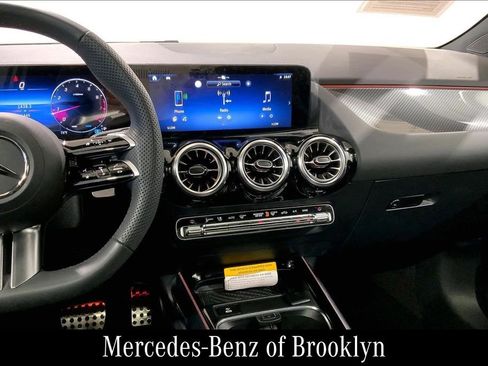 Certified 2026 Mercedes-Benz GLA 250 4MATIC image 10