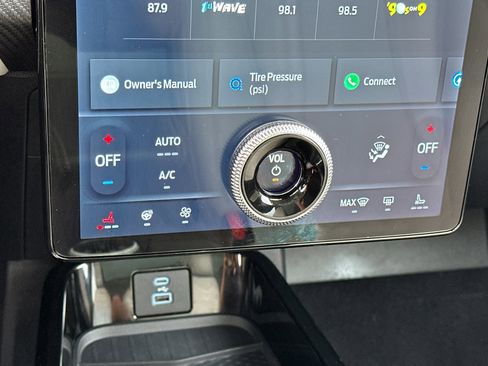 Used 2023 Ford Mustang Mach-E Premium image 19