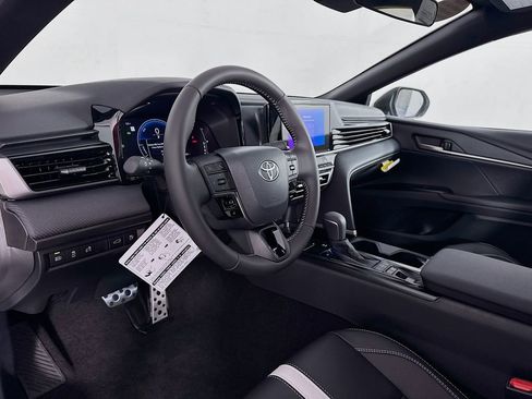 New 2026 Toyota Camry SE FWD image 11