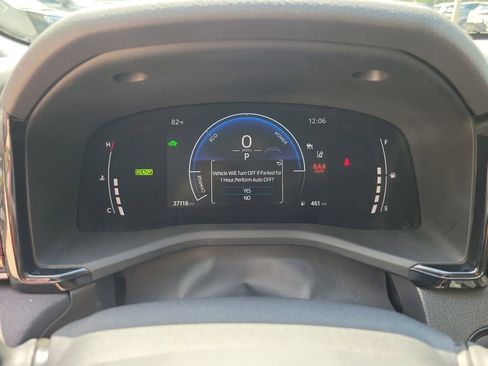 Used 2025 Toyota Camry LE image 22