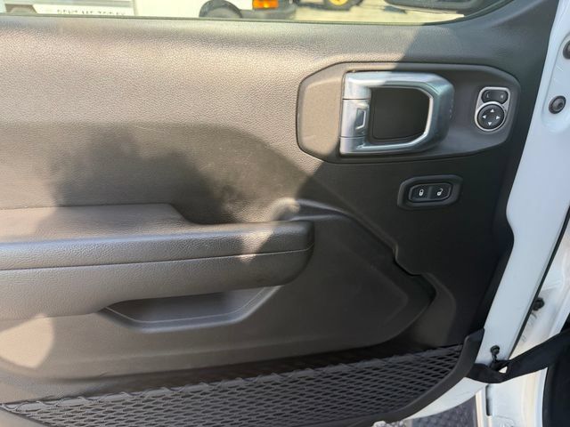Used 2023 Jeep Wrangler Unlimited Sport AWD/4WD image 20