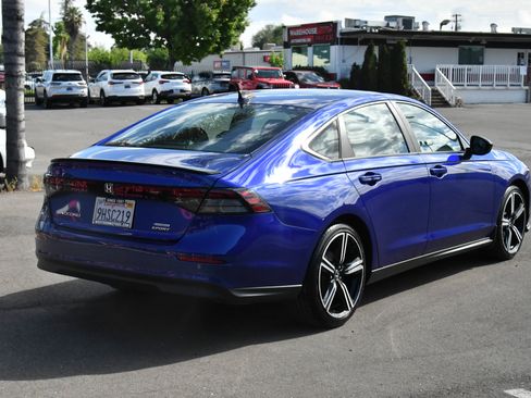 Used 2024 Honda Accord Sport image 8