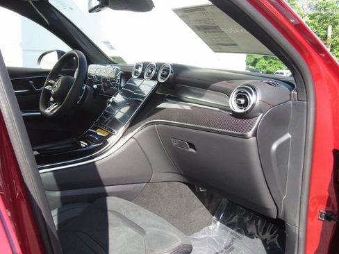 New 2025 Mercedes-Benz GLC 43 AMG 4MATIC Coupe image 22