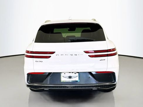 New 2026 Genesis GV70 2.5T AWD/4WD image 6