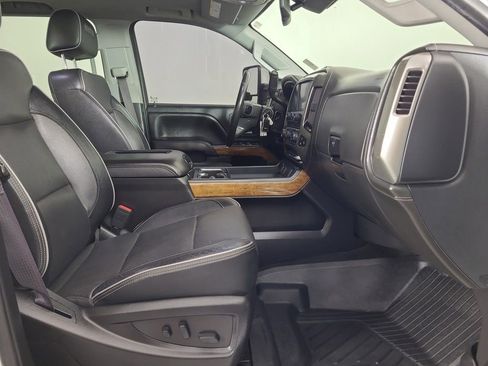 Used 2017 Chevrolet Silverado 2500 High Country w/ Duramax Plus Package image 20
