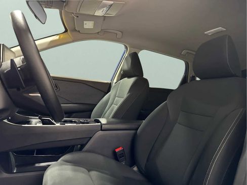 Used 2023 Nissan Rogue S image 22