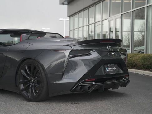 Used 2021 Lexus LC 500 500 w/ Touring Package image 17