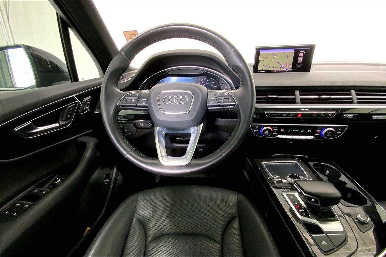 Used 2017 Audi Q7 3.0T Premium Plus AWD/4WD image 4
