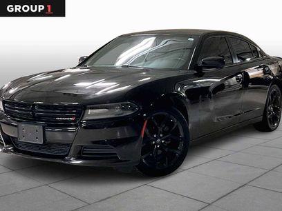 Used 2021 Dodge Charger SXT w/ Blacktop Package