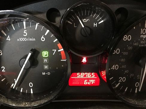 Used 2014 MAZDA MX-5 Miata Club image 24