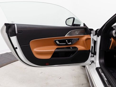 Used 2024 Mercedes-Benz AMG GT 55 image 5