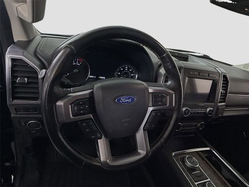 Used 2019 Ford Expedition Platinum image 5