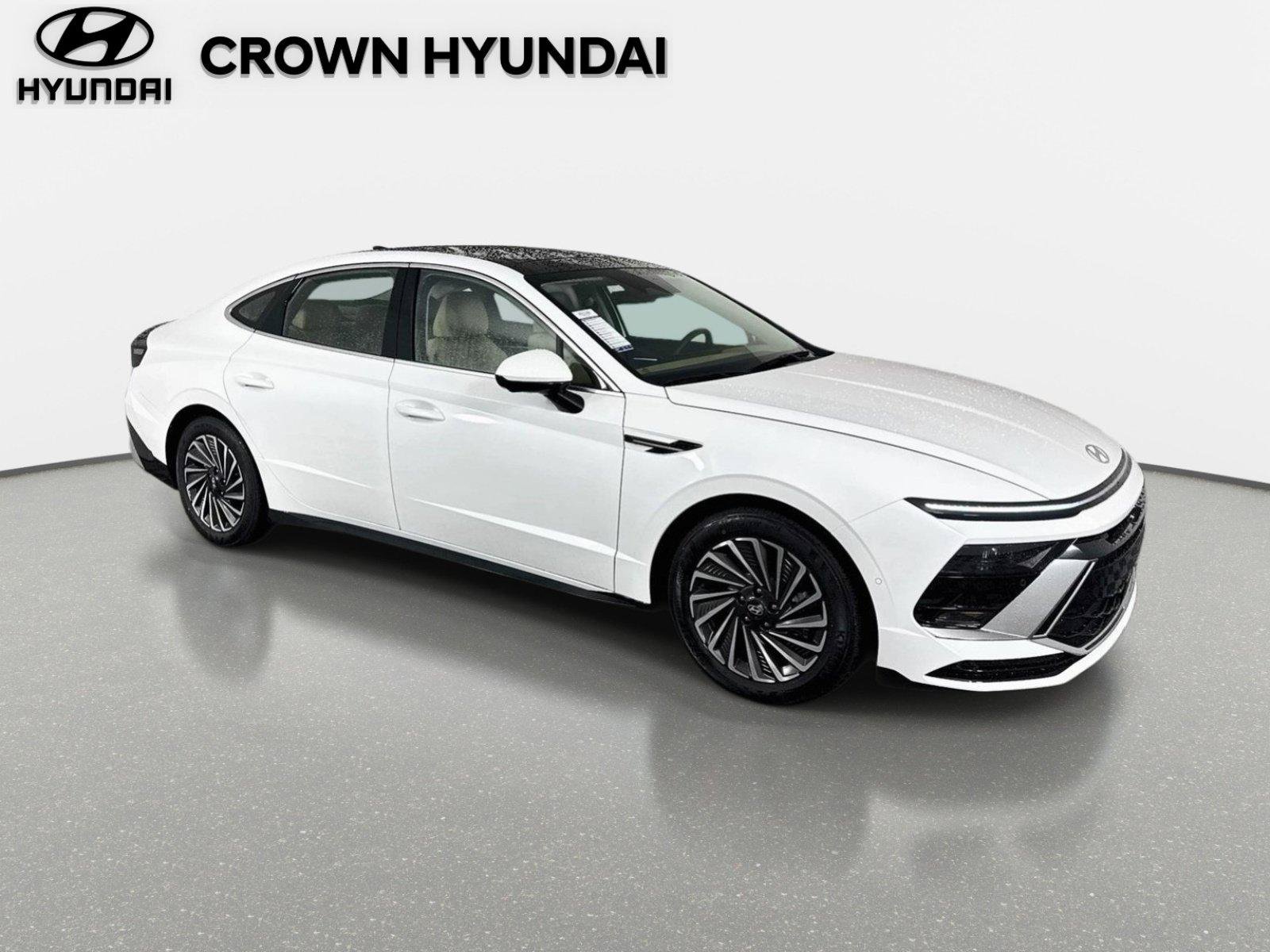New 2026 Hyundai Sonata Limited FWD image 3