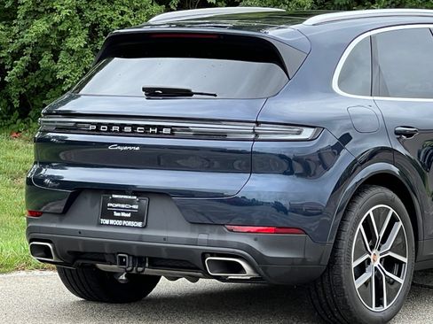 Certified 2026 Porsche Cayenne E-Hybrid AWD/4WD image 10