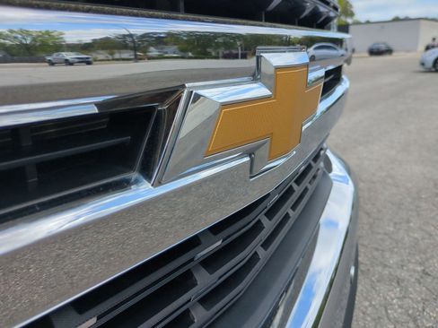 Certified 2020 Chevrolet Silverado 1500 LT w/ Convenience Package image 31