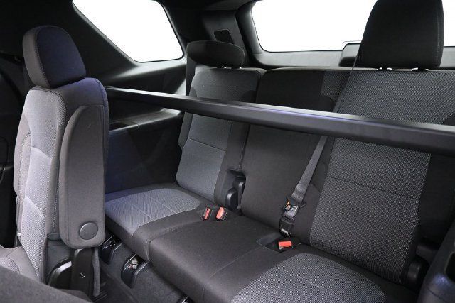 Used 2024 Chevrolet Traverse LT FWD image 20