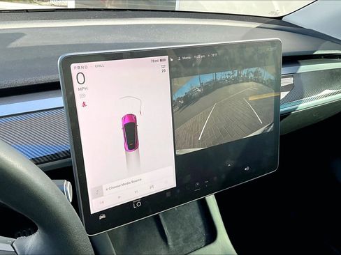 Used 2021 Tesla Model Y Performance image 20